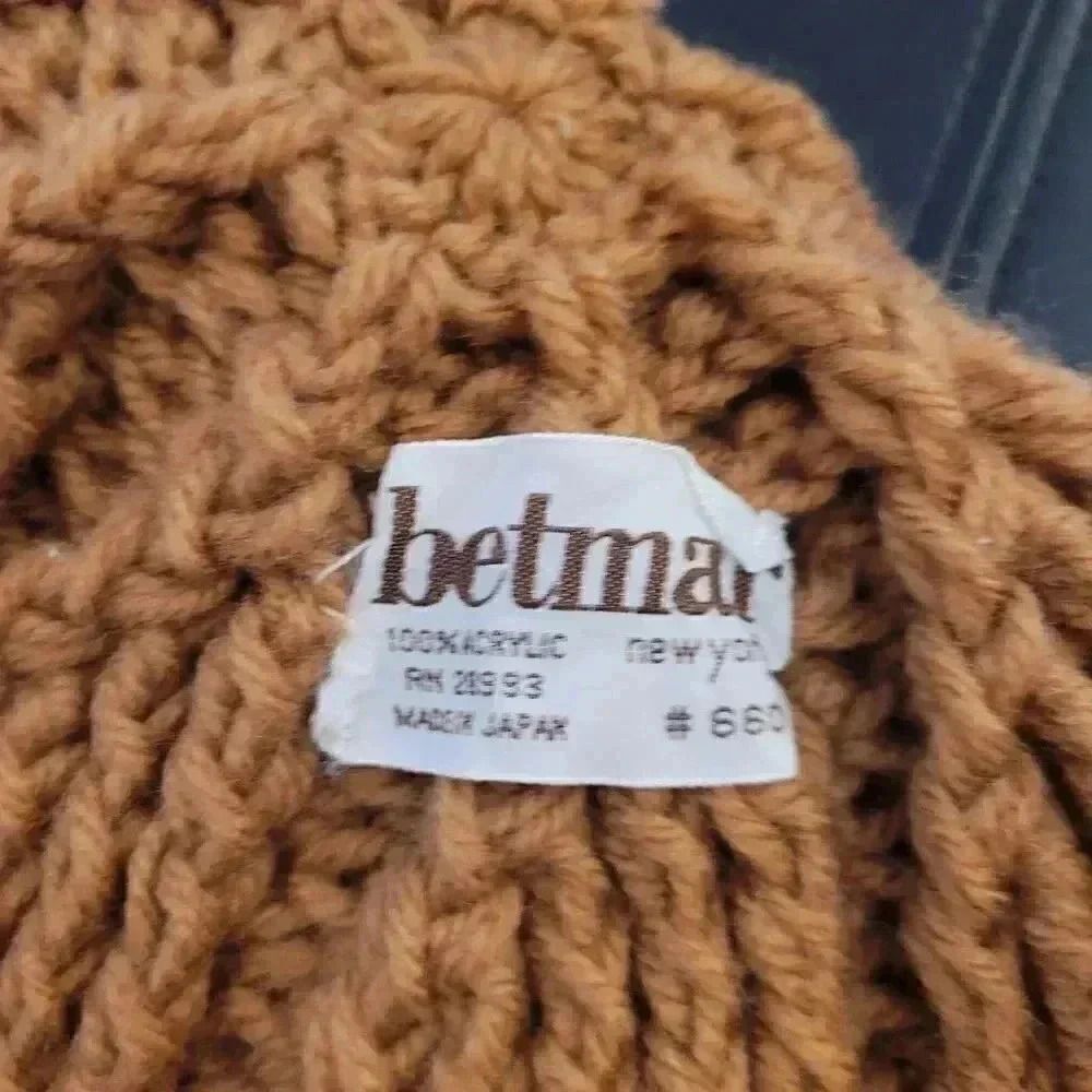 Betmar Unisex Adult Tan Acrylic Knit Yarn Bucket Hat EUC sz OS - Picture 4 of 10